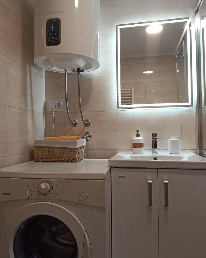 Apartman Vukalovic 特雷比涅 外观 照片