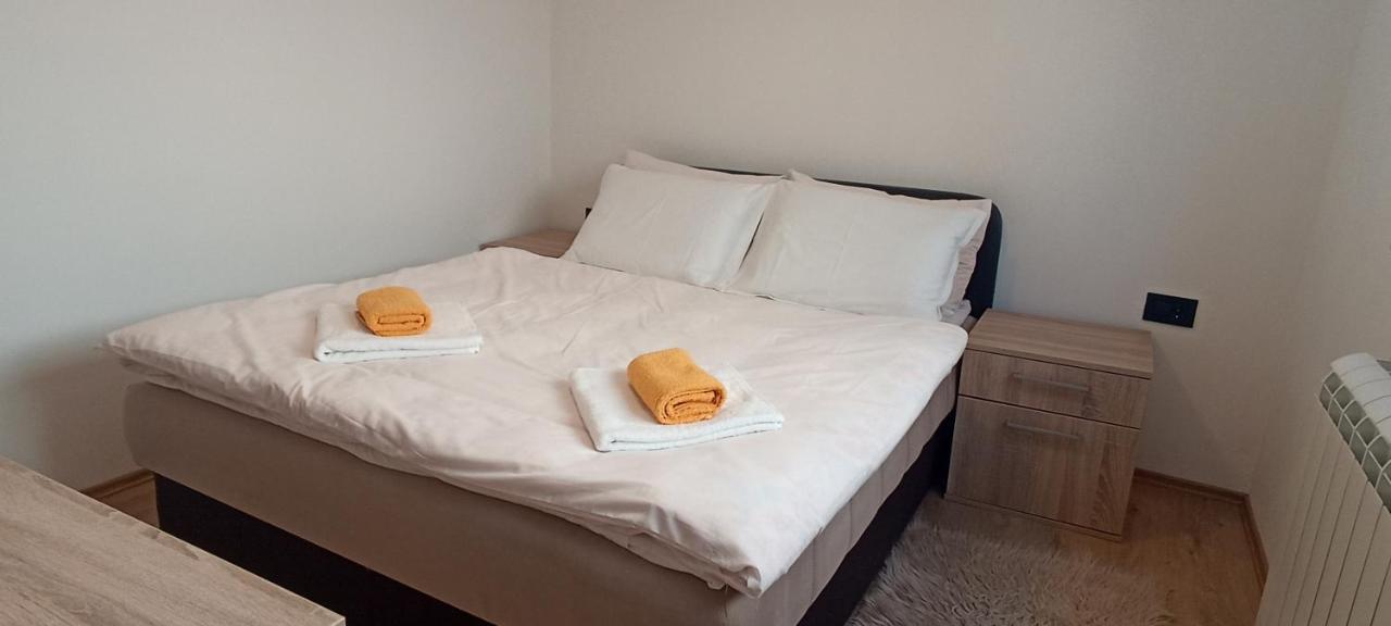 Apartman Vukalovic 特雷比涅 外观 照片