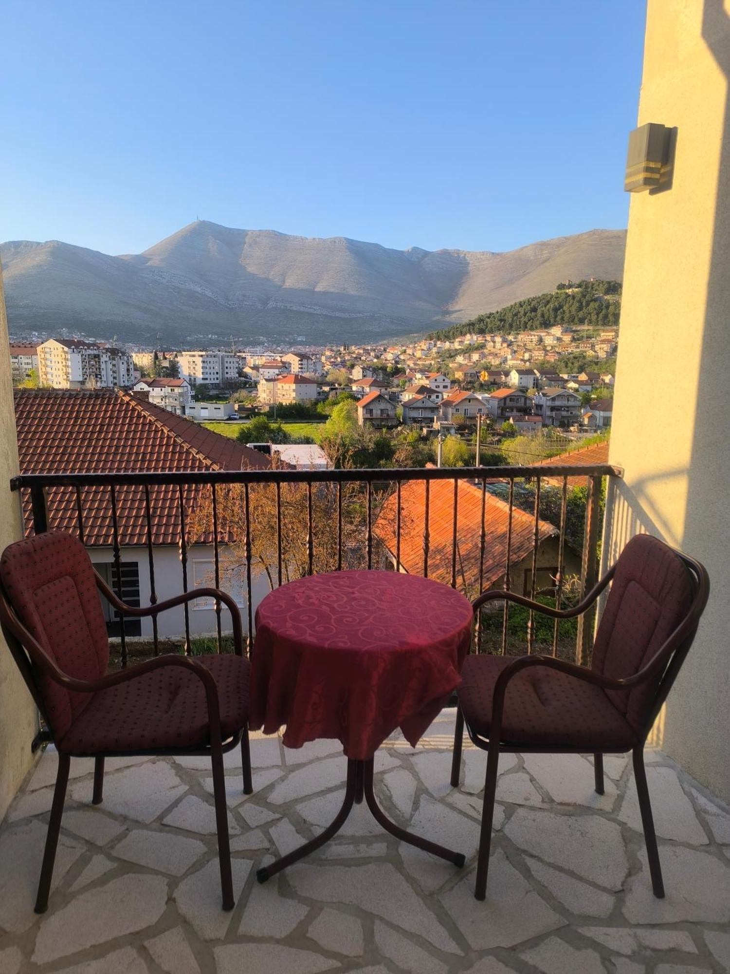 Apartman Vukalovic 特雷比涅 外观 照片