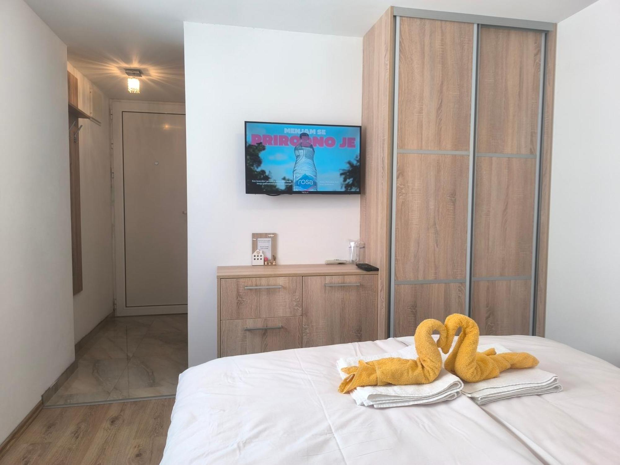Apartman Vukalovic 特雷比涅 外观 照片